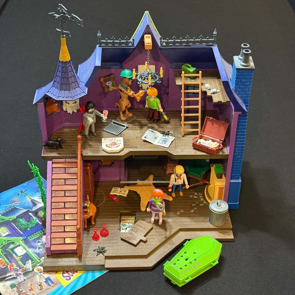 Playmobil Scooby-Doo! Adventure in The Mystery Mansion Set 70361